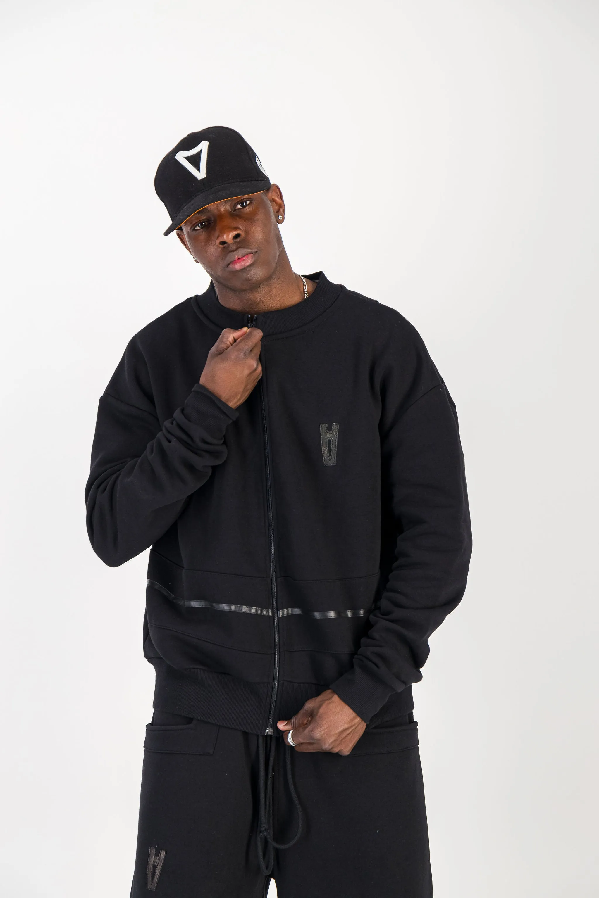 BLACK CREWNECK BOMBER JACKET W/ LEATHER LOGO