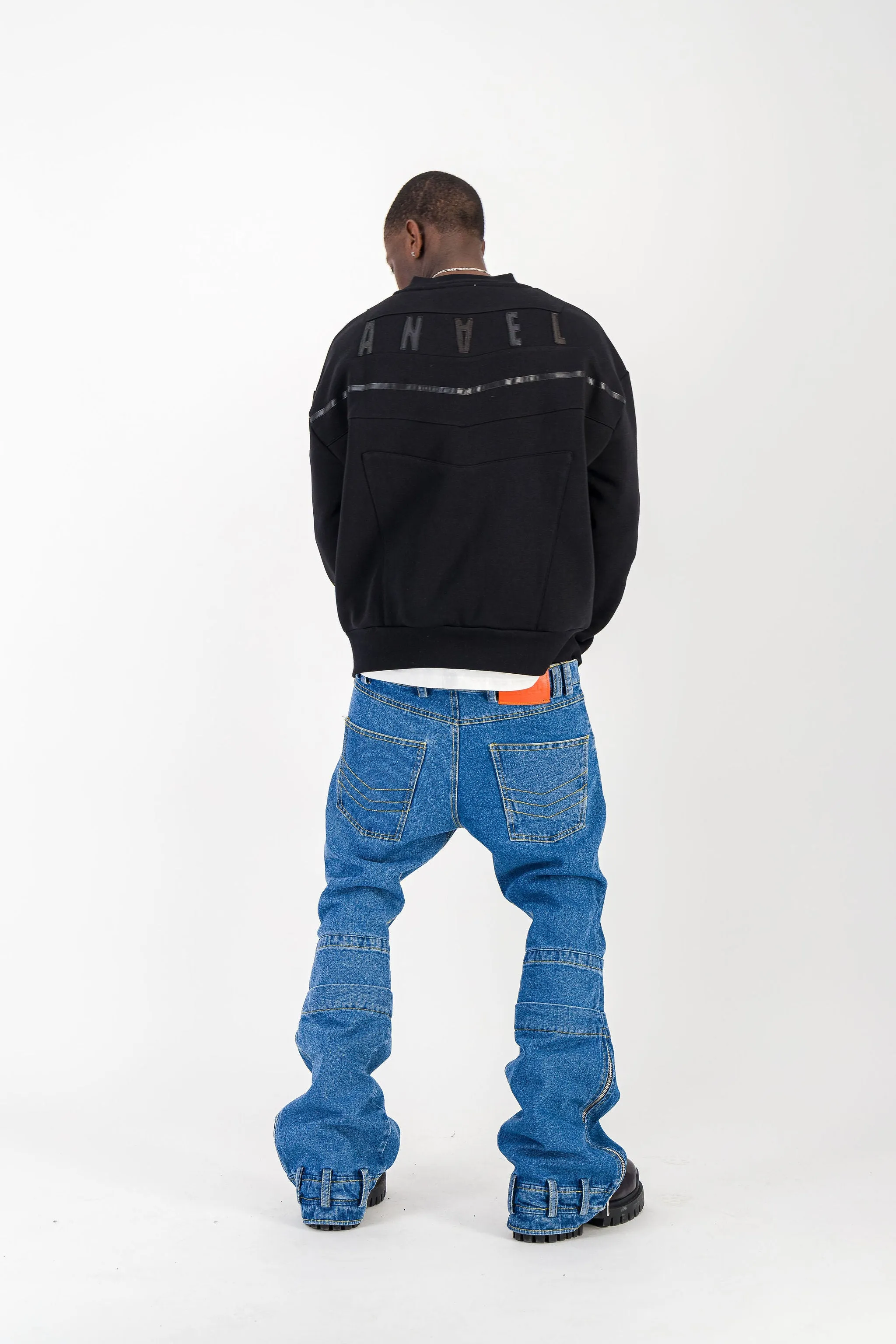 BLACK CREWNECK BOMBER JACKET W/ LEATHER LOGO